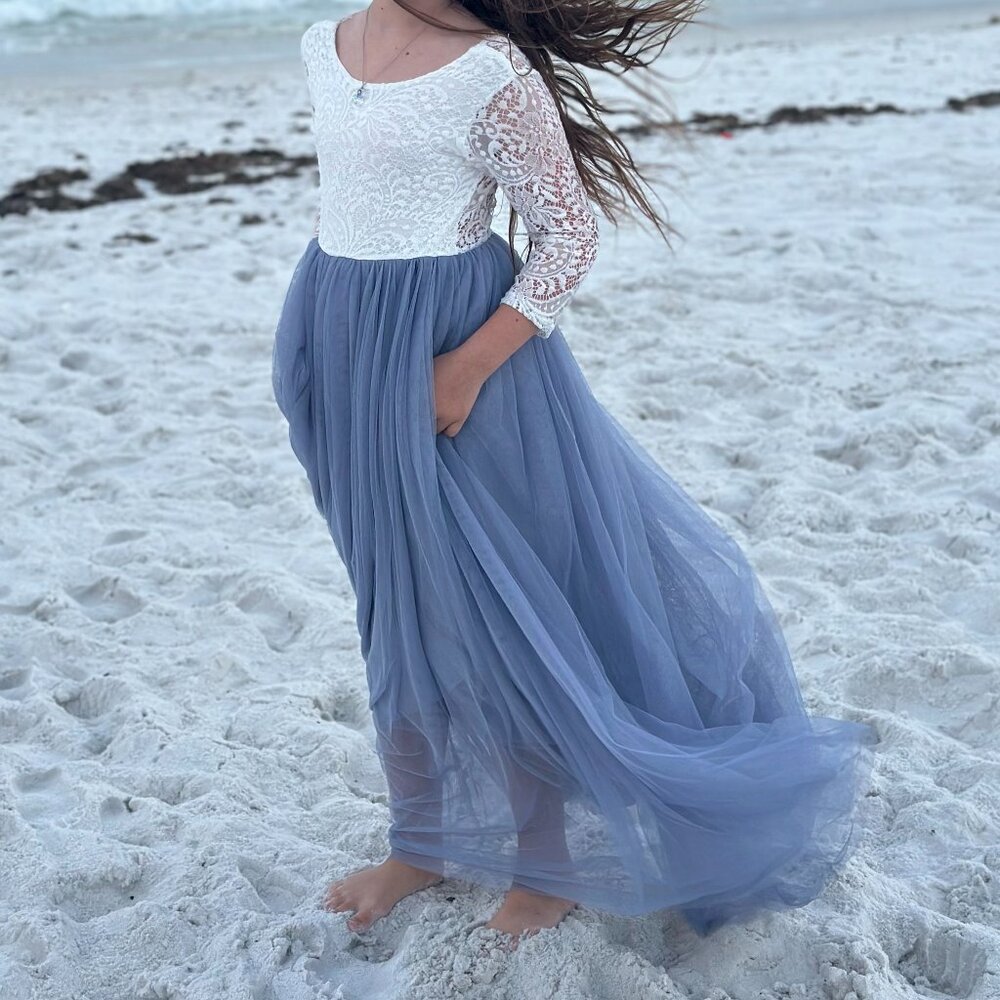Girls Flowy Dress - 10-12 - Flower girl, pictures, bridesmaid